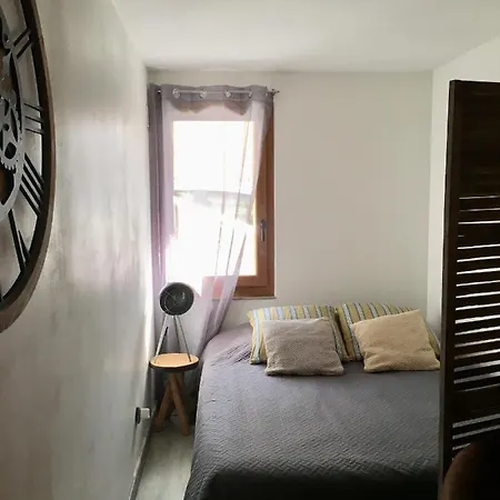 فندق مبيت وإفطار D'hote A 2 Pas De La Cite قرقشونه