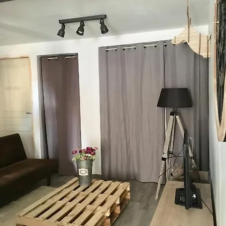 D'hote A 2 Pas De La Cite